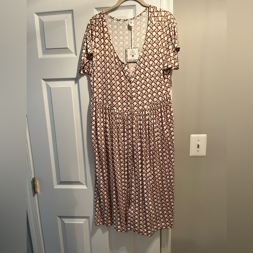 NWT Kate Quinns women’s dress size Medium